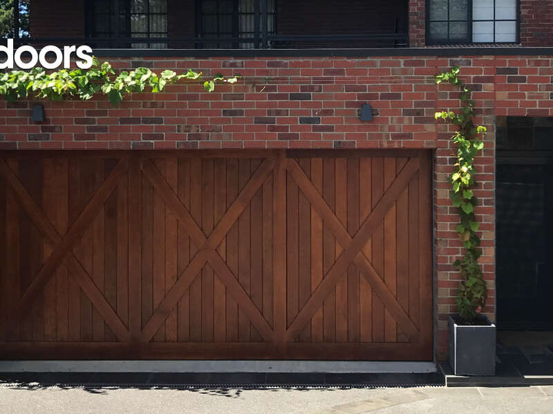 4Ddoors Tilt and Counterweight Garage Door - Western Red Cedar